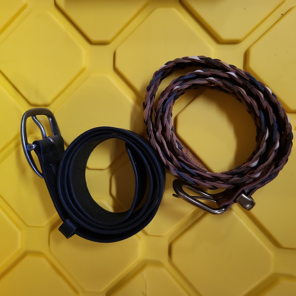 Set of 2 leather belts